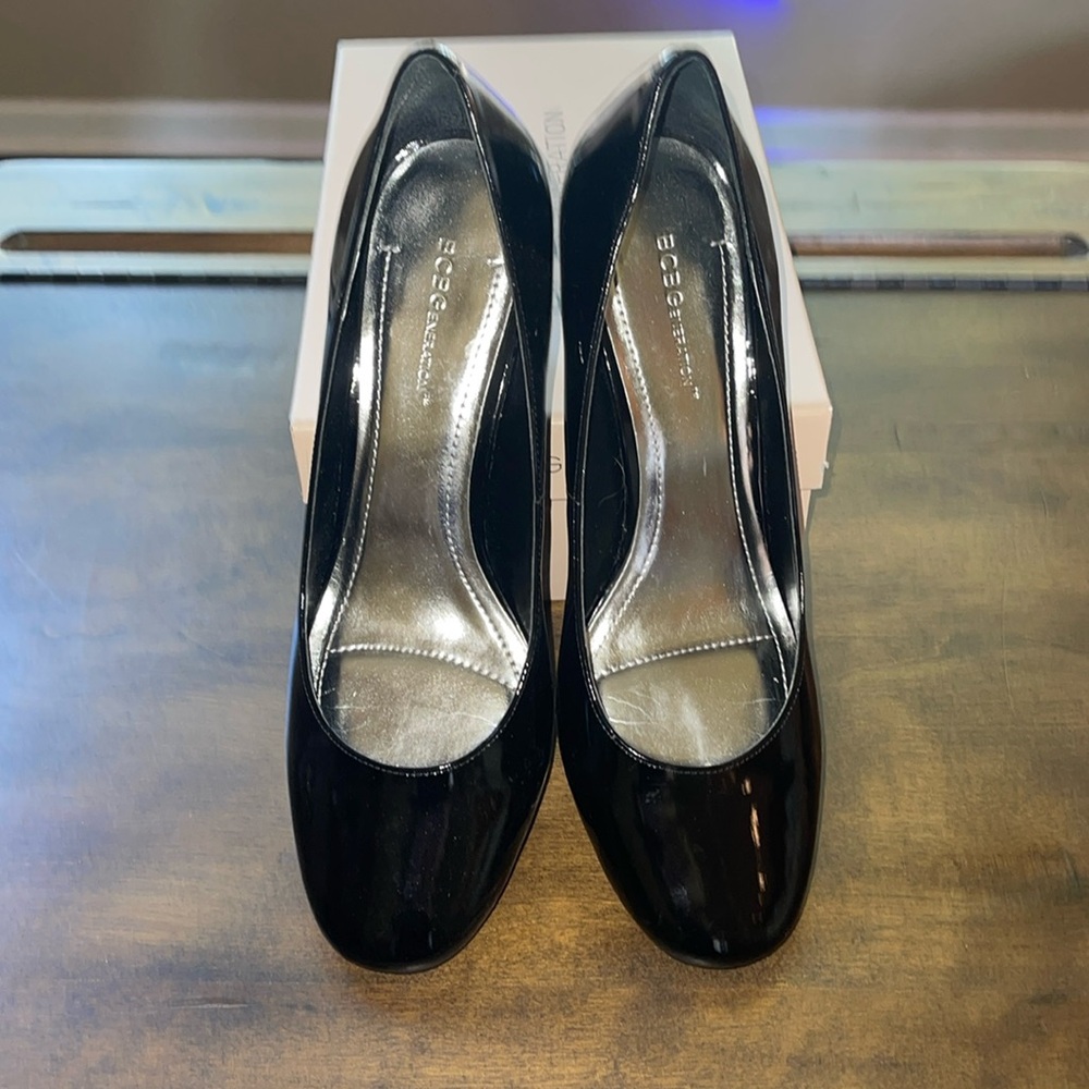 BGBGeneration Black Patent Pump